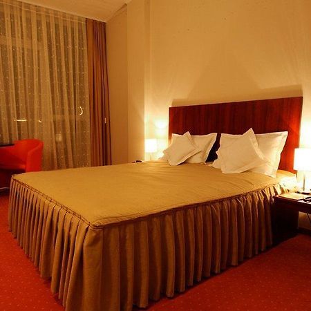 Perla Hotel Baile Felix Exterior photo