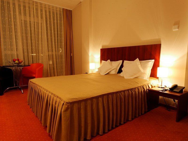 Perla Hotel Baile Felix Exterior photo